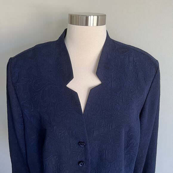 Dorby Skirt Suit Bow Pocket Detail Mock Collar Textured Paisley Navy Blue 18 - Picture 3 of 13